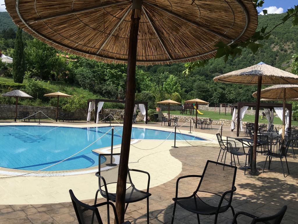 Hotel Epavlis Kato Poroia Екстер'єр фото