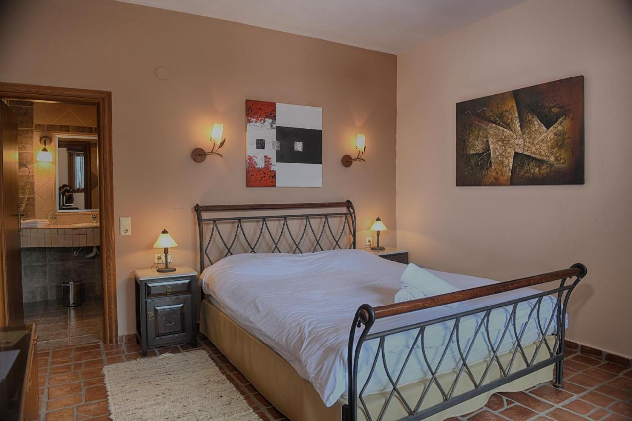 Hotel Epavlis Kato Poroia Екстер'єр фото