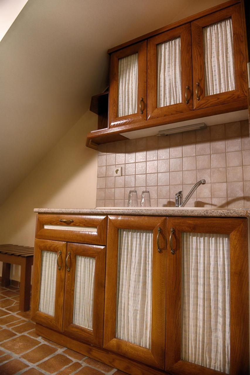Hotel Epavlis Kato Poroia Екстер'єр фото
